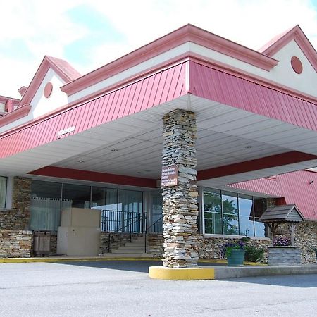 Lancaster Family Resort Smoketown  المظهر الخارجي الصورة
